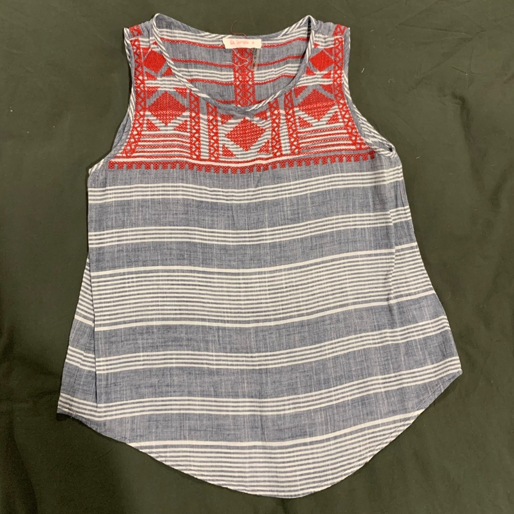 Le Sample Embroidered Tank